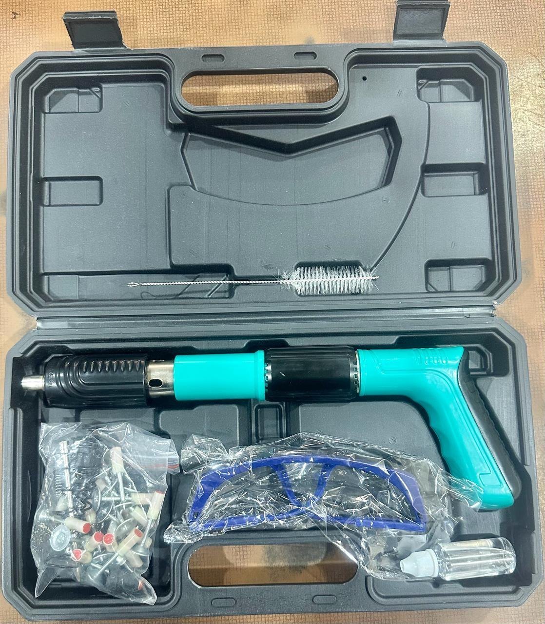 Durable Manual Steel Nail Gun Tool Kit for Concrete Wood Projects
